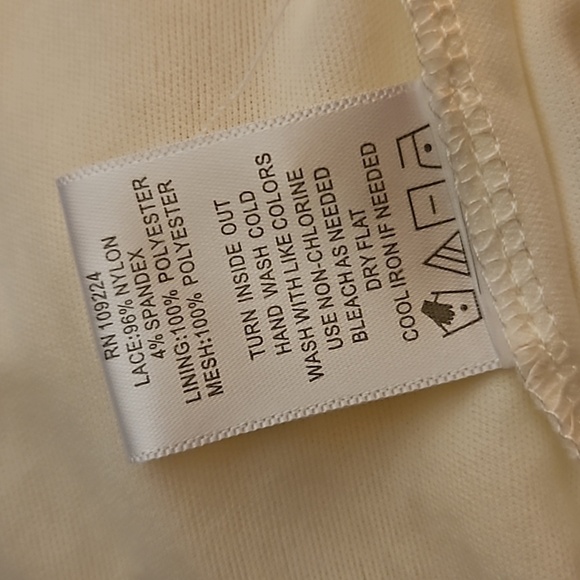 INDIGO SOUL Cream Lace Layered Ruffle Long Sleeve Boho Tunic - Picture 10 of 10